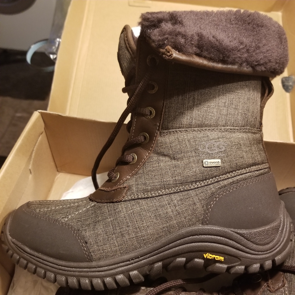 SOLD! UGG Adirondack II foldover Winter boot waterproof brown